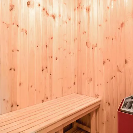 Feriehus Knebel With Sauna I Skødshoved Strand